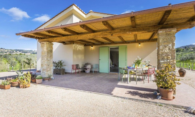 Casale Marittimo House | Stunning private villa with A/C, WIFI, TV, terrace, pets allowed, panoramic view and parking