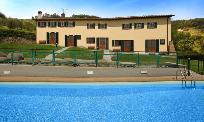 Massa e Cozzile Villa | Stunning private villa with A/C, private pool, WIFI, TV, patio, pets allowed and panoramic view