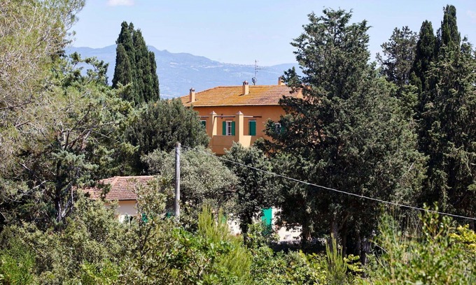 Gavorrano Villa | Stunning private villa with WIFI, private pool, TV, balcony, panoramic view and parking