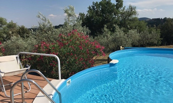 Montepulciano Villa | Stunning private villa with WIFI, private pool, TV, patio, pets allowed, panoramic view and park.
