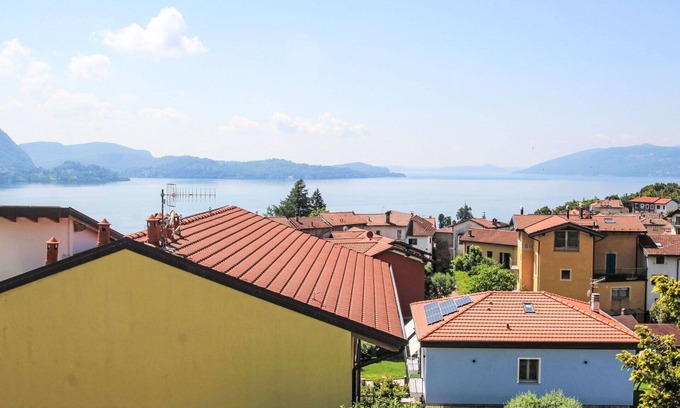 Cissano House | Stunning private villa for 11 guests with WIFI, TV, balcony, pets allowed and parking