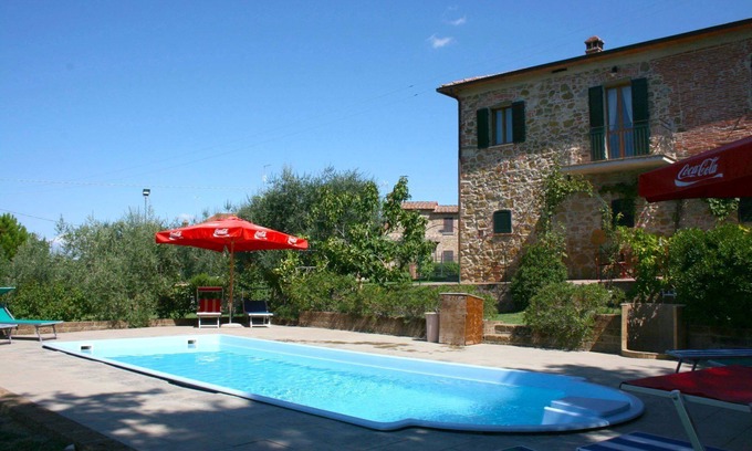 Santa Maria Villa | Stunning private villa for 10 people with private pool, WIFI, TV and balcony, close to Montepulc.