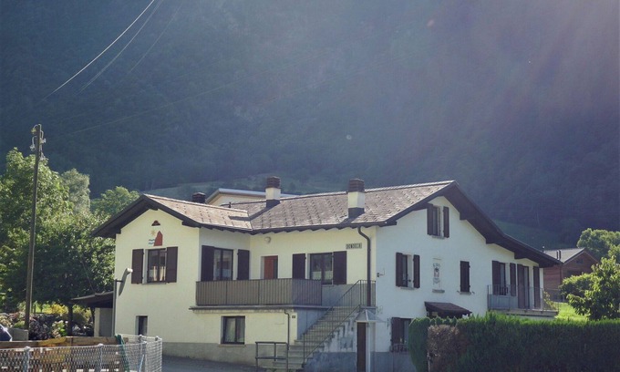 Olivone House | Stunning private villa for 6 people with WIFI, TV, terrace and parking