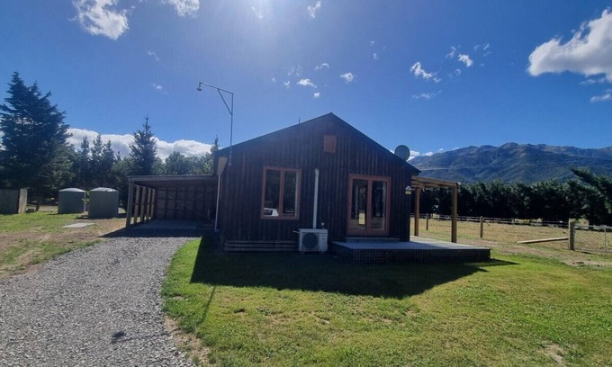 Hanmer Springs House | Stunning Tranquil Locationn5 km From Hanmer Springs Villagenbring Your Horse
