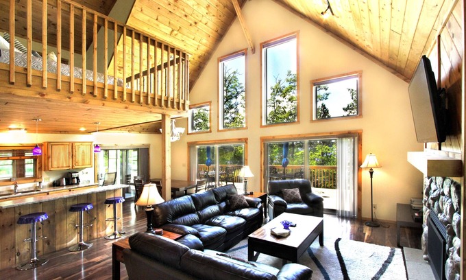 Eagle River House | Stunning views and fun at brand new home on Eagle River Chain Catfish Lake.