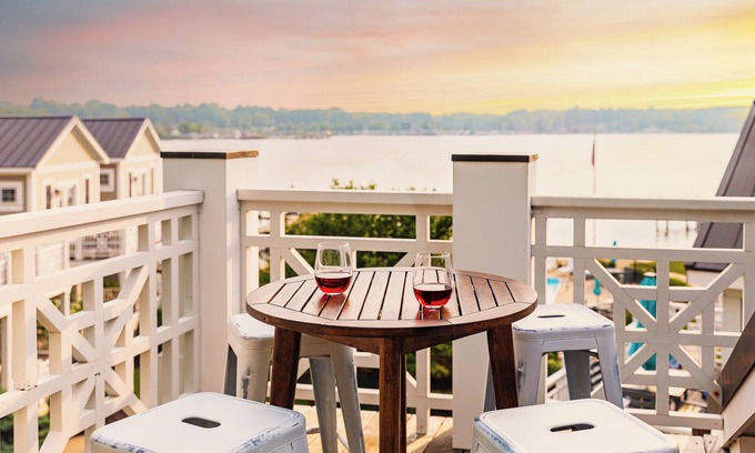 Saugatuck Condo | Stunning Views from Rooftop Balcony, Lakefront, Pool Access, Walk to downtown