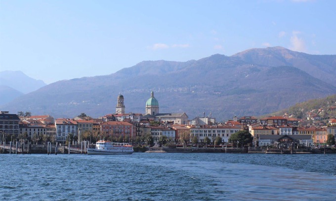 Verbania House | Stunning villa for 4 people with WIFI, TV, patio and pets allowed