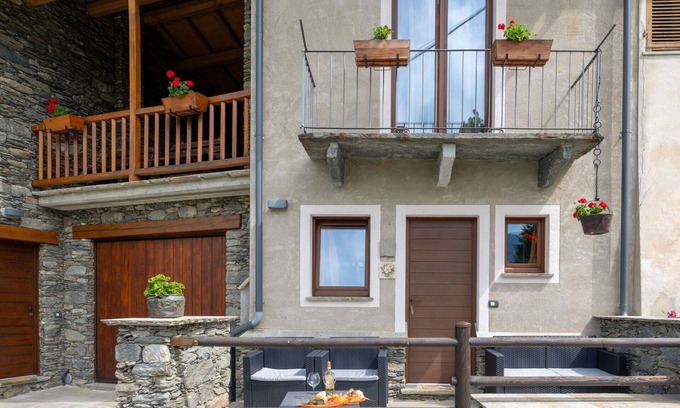 Roburent House | Stunning villa for 5 people with WIFI, TV and terrace
