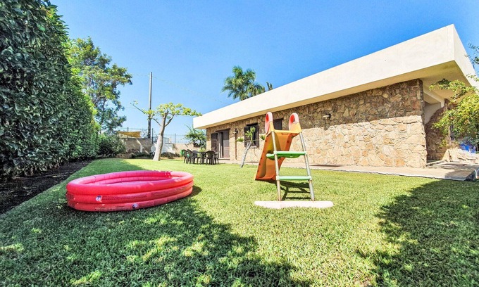 Brucoli House | Stunning villa for 6 people with A/C, WIFI and terrace