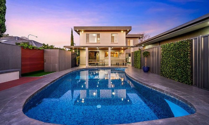 Lightsview House | Style, sophistication & charm this home has it all