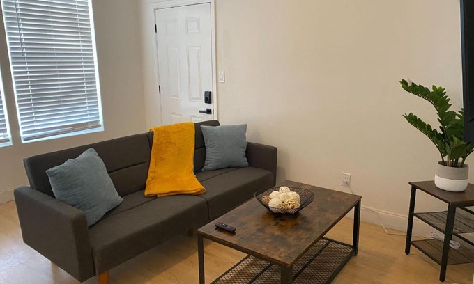 Ybor City Apartment | Stylish 1BR Apartment in Cigar City