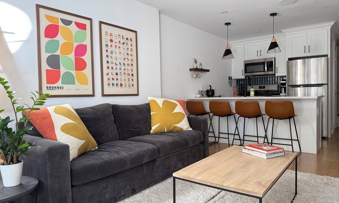 Crown Heights Apartment | Stylish 2-bedroom apartment in great location with AC, WiFi