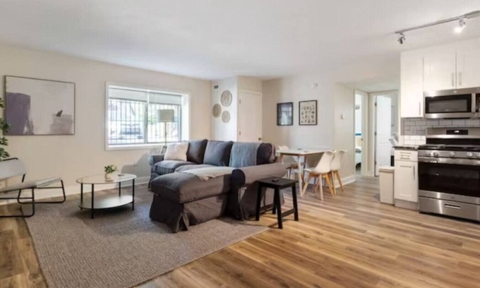 Friendship Apartment | Stylish 2BR in East Liberty | Parking Near CMU & Pitt