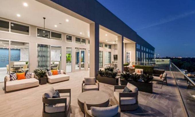 Houston Apartment | Stylish 3-Bed, 2.5-Bath Furnished Retreat