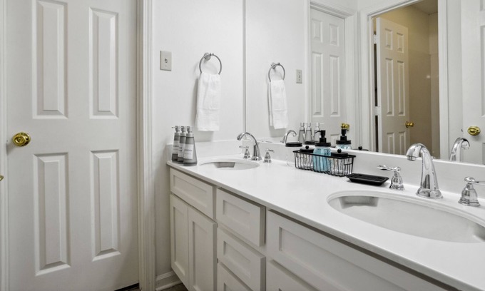 South Baton Rouge House | Stylish 3 Bedroom House in Baton Rouge!