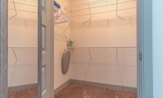 Buechel Apartment | Stylish 3BR Getaway | Pool, Gym Access & Free Parking