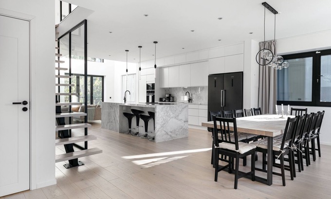 Kista House | Stylish and spacious family home