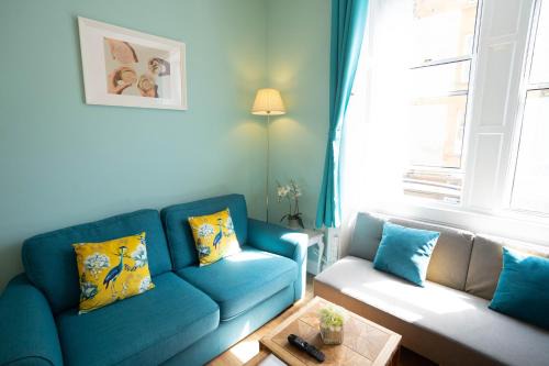 Newington Apartment | Stylish Apartment in Edinburgh 5 beds 3 Bedrooms