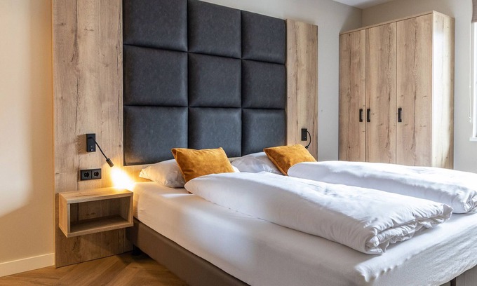 Schruns Apartment | Stylish apartment with sauna, ski lift at 600 m.