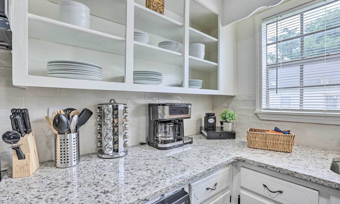 Birmingham House | Stylish Birmingham Getaway w/Patio & Yard!