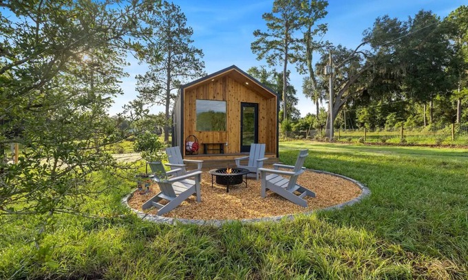 Lake City Cabin | Stylish Cabin - Nearby Springs