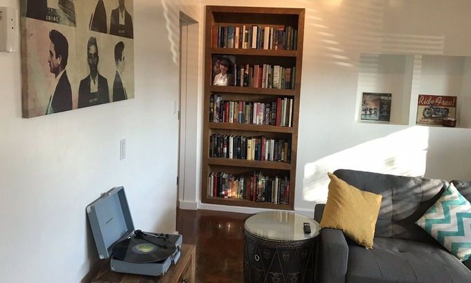 Downtown Albuquerque House | Stylish Downtown Unit