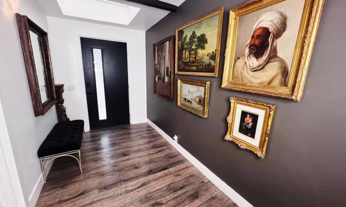 Hollywood Hills Apartment | Stylish Hollywood Hills Hideawaynn