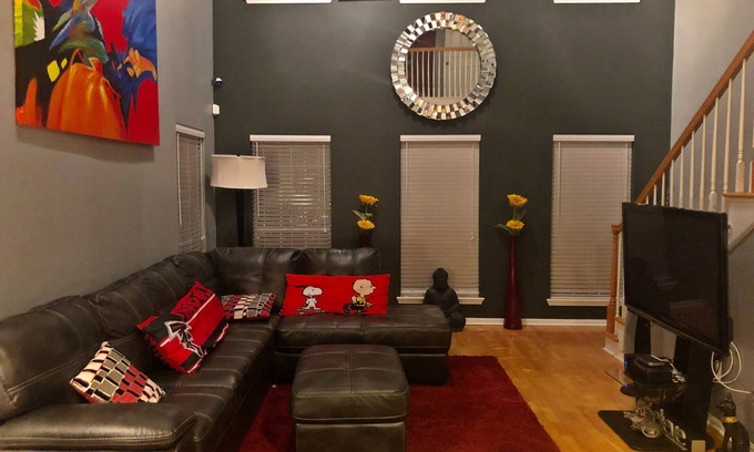 Sandy Springs Condo | Stylish Luxury Loft: 1 Bed x 1 Bath En Suite