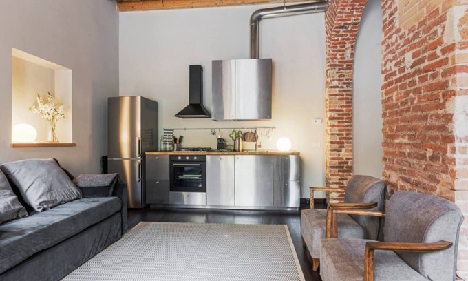 Milan Apartment | Stylish Milanese Studio - Milan