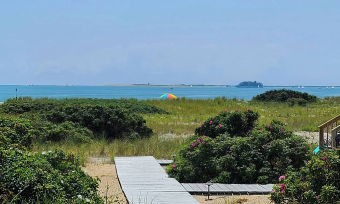 North Truro Cottage | Stylish & Modern 2BD Bayfront Cottage-Water Views, Direct Beach Access, A/C, Shorter Stays Available!