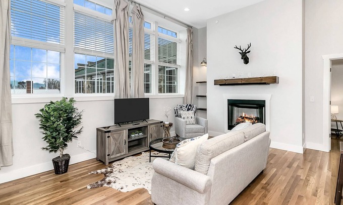 Mars Hill Apartment | Stylish modern comfort meets old-school charm in this gorgeos 1930s schoolhouse.