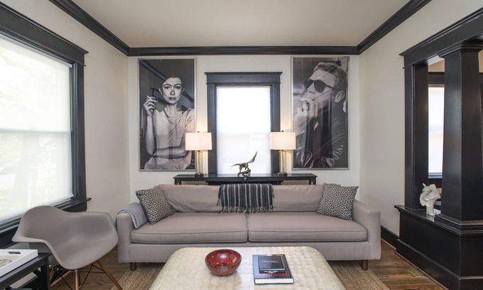 12 South House | Stylish Nashville 2 bed, 2 bath in 12 South, Restaurants & 2 miles Broadway