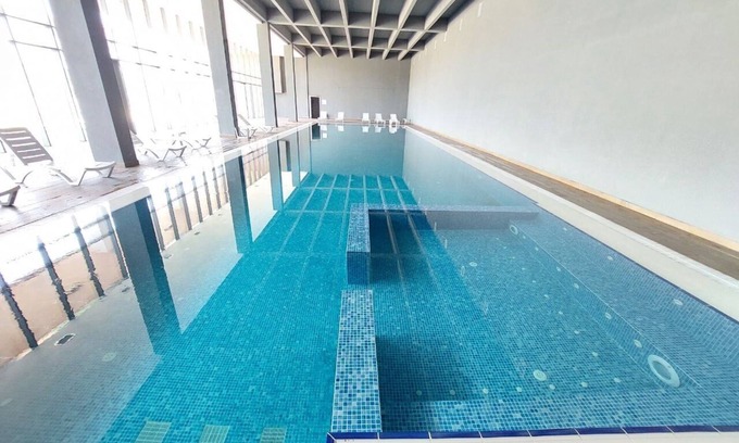 Bahcelievler Apartment | Stylish Residence With Swimming Pool