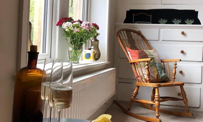 Wadsworth Apartment | Stylish studio gem in the heart of Hebden