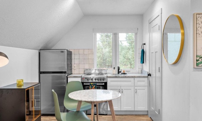 Heber Apartment | Stylish Studio in Heber City