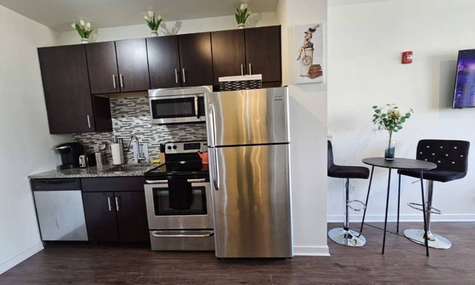 North Philadelphia East Apartment | Stylish Studio w/Patio by Italian Market
