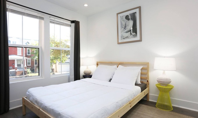 Petworth Bed & Breakfast | Stylish Vacation Gateaway | In-house Services