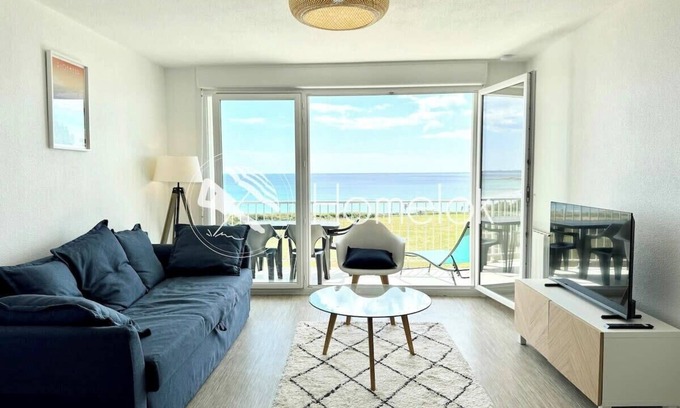 Guidel Apartment | Sublime T2 refait à neuf - Vue mer 180° - Piscine