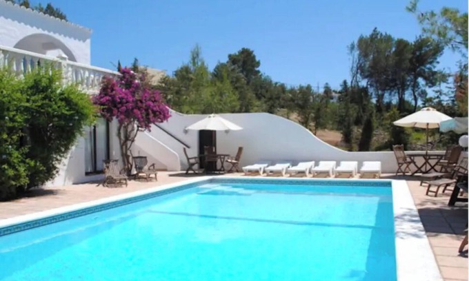 Sant Antoni de Portmany Villa | Sublime villa