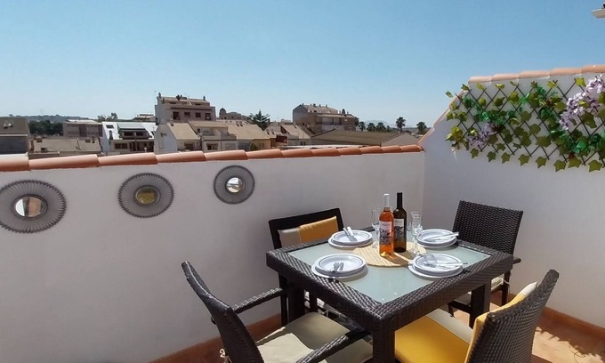 Sucina House | Sucina. Murcia. Spanish village between coast & mountain. Lovely 2 bed townhouse