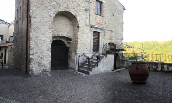 Poggio San Lorenzo House | SUGGESTIVA CASA MEDIEVALE