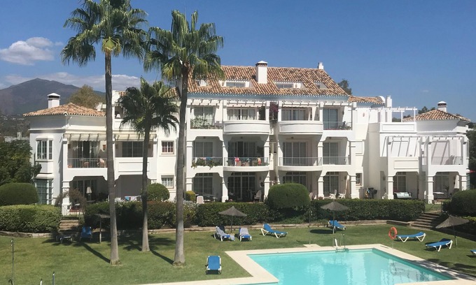 Guadalmina Bed & Breakfast | Suite Precioso con una Vista Panorámica