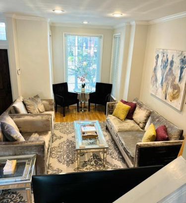 Bloomingdale House | Suites at V Street