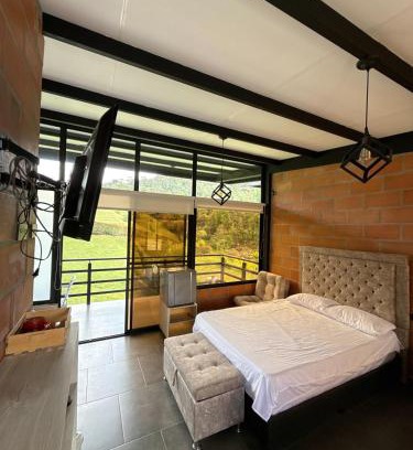 Marinilla Hotel | Suites del Lago