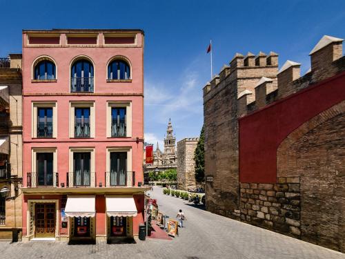 Santa Cruz Apartment | Suites Murillo Alcázar
