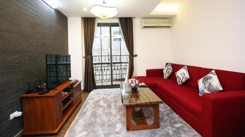 Cong Vi Apartment | Sumitomo 2 No 48 lane 12 Dao Tan street