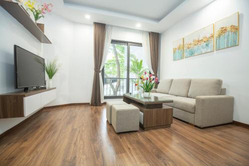 Cong Vi Apartment | Sumitomo 20 Apartment - No 51 lane 12 Dao Tan street