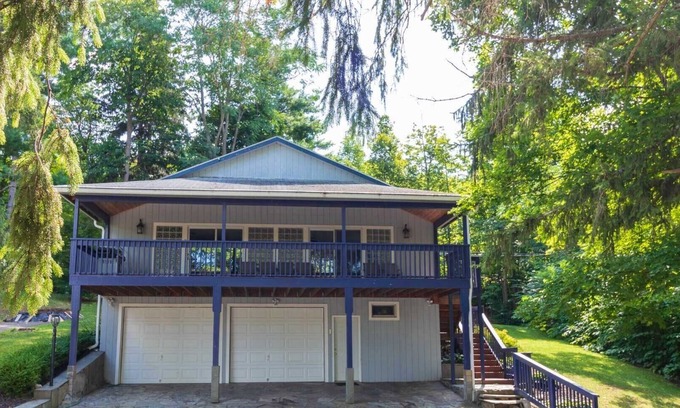 Hammondsport House | Summer Hideaway: Lovely Year Round Cottage with a California Flair