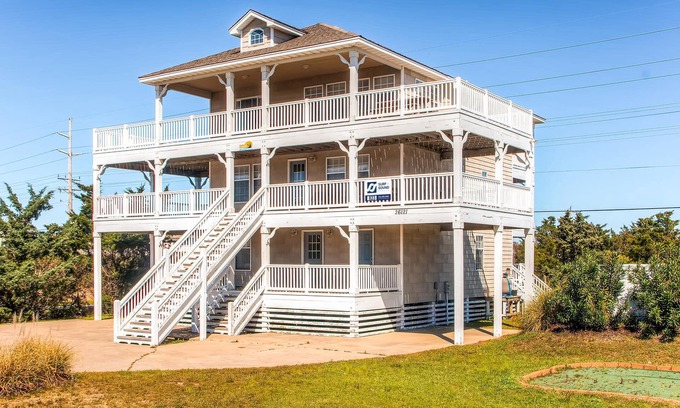 Wind Over Waves House | SUMMER SAVINGS - Soundside Dog Friendly Home w/Pool, Hot Tub, Putting Green