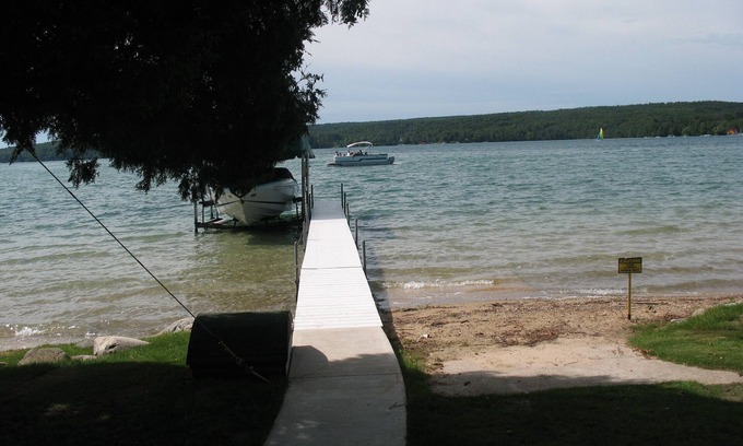 Petoskey Cottage | Summer Season- Beautiful Walloon Lake Cottage Rental